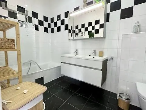 Stylish Apartments, 3 Min To U1 Reumannplatz, 2 Stations To Hauptbahnhof Vídeň