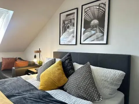 Stylish Apartments, 3 Min To U1 Reumannplatz, 2 Stations To Hauptbahnhof Apartmán Vídeň